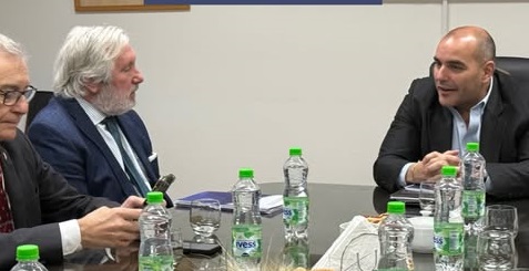 Recibimos la visita del Dr. Julio Conte-Grand
