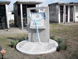 Día del Abogado: Acto de recordación en el cementerio