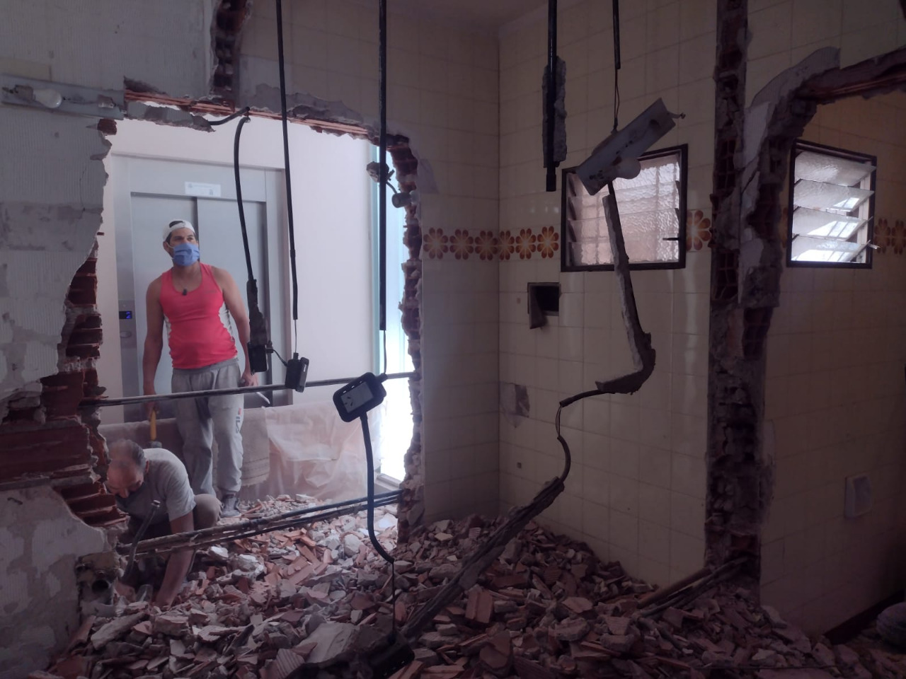 El CADJTL trabaja en tiempo de receso: Obra de ampliación, remodelación y adecuación del sector de sanitarios para facilitar la accesibilidad de personas con discapacidad